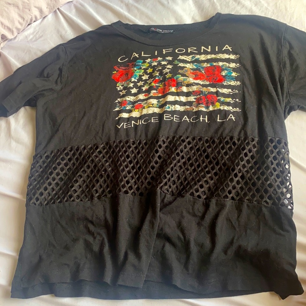 Black Short sleeve Venice beach shirt from the Venice beach shops in LA